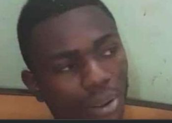 Lubumbashi : Un hors-la-loi saute depuis le 5ieme niveau de l&rsquo;hôtel de Ville en voulant se soustraire à la justice