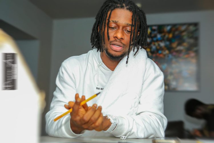 Musique/Polémique autour de sa coiffure : l’artiste gospel KS Bloom s’exprime!