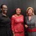 Polémique autour de la photo de Denise Nyakeru et Jeannette Kagame: « Donc les Congolais voulaient que notre Première Dame, Denise Nyakeru, saute sur la femme de Kagame, le mordre et le chasse de la salle? » (Honoré Mvula)
