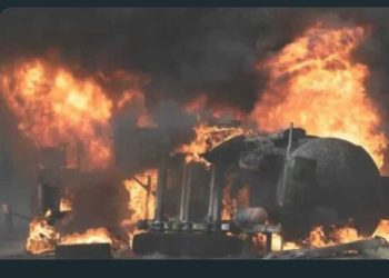 Kongo-Central : un véhicule de citerne prend feu et fait des morts et des brulés graves