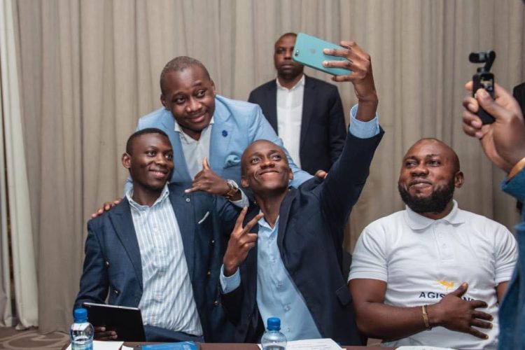 RDC : séduit par la vision de Mê Guy Loando, Plusieurs entrepreneurs adhérent au parti « AREP »