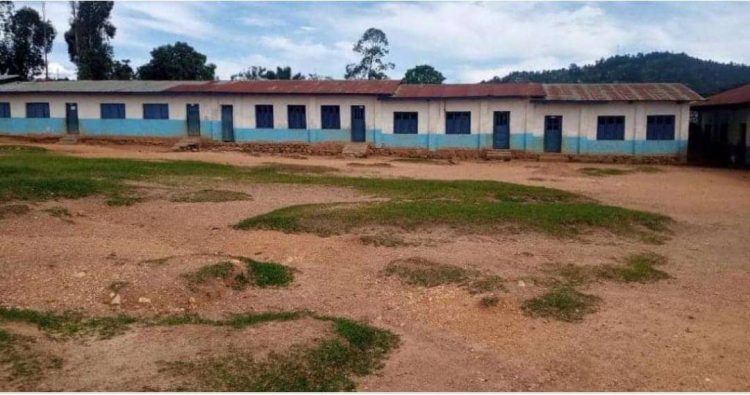 Nord-Kivu : quelques écoles du territoire de Rutshuru occupées par les déplacés de Bunagana