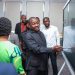 Kinshasa : Par l’entremise de son initiateur le ministre d’état , ministre de l’aménagement du territoire Guy Loando, la fondation WIDAL dote des matériels de sonorisation au comité de gestion de l’UNIKIN