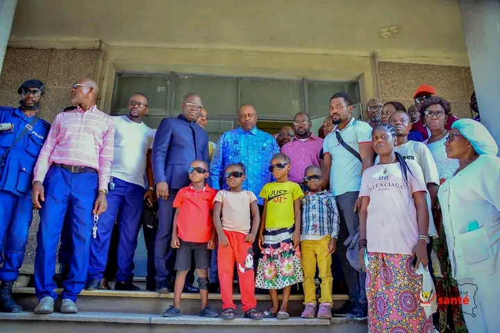 RDC : le ministre de la santé clôture la 8eme campagne d’ophtalmologie gratuite