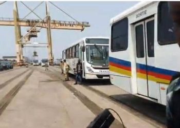 RDC: La société TRANSCO déploie 20 bus dans 4 provinces du pays