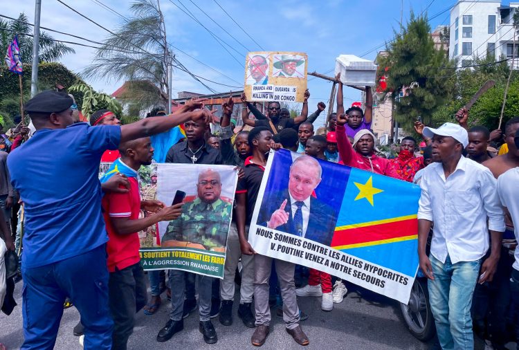 RDC/Manifestation anti M23 à Goma: La population crie au secours à Poutine et rejette les USA