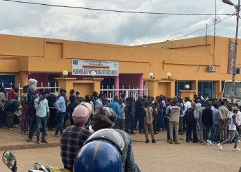 Sud-Kivu : une quatrième motion déposée par les députés contre Théo Ngwabidge