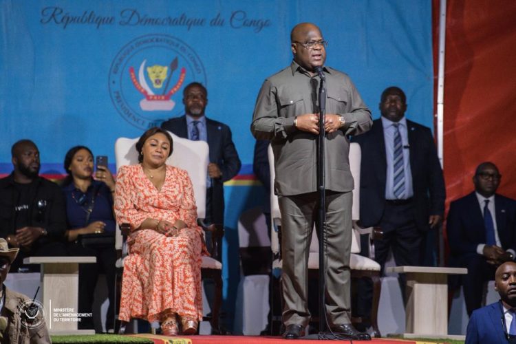 Meeting Politique: Félix Tshisekedi appelle la population de Mbandaka à cultiver l’unité et la paix