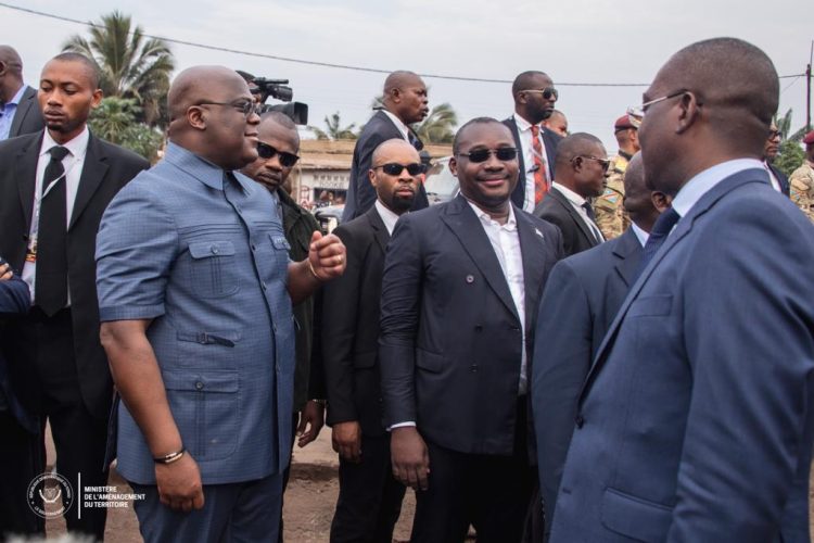 Mbandaka : Accompagné du ministre Guy Loando, Félix Tshisekedi a inspecté les chantiers