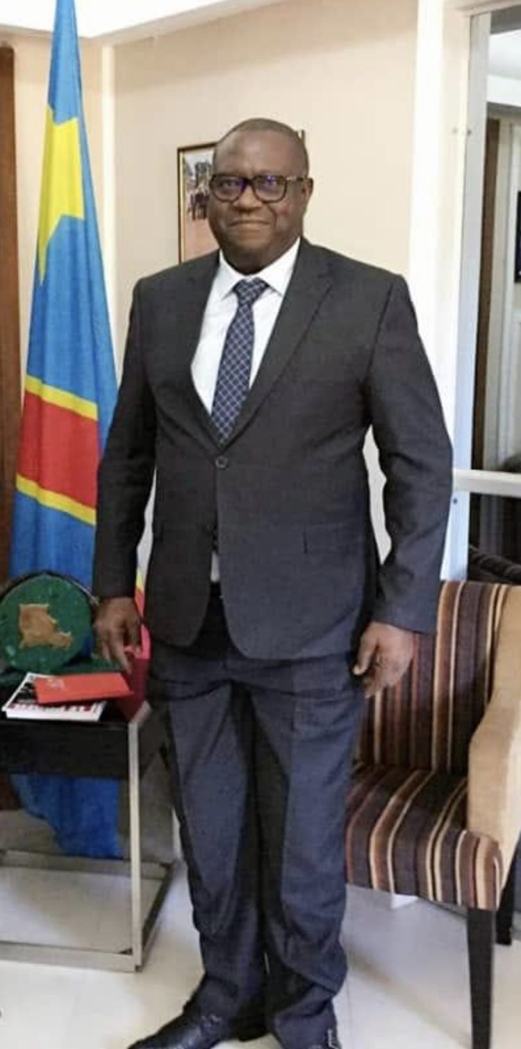 RDC/Lualaba: Longtemps retenu à Kinshasa, Richard Muyej démissionne de son poste de gouverneur