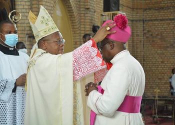 CENCO : Mgr Donatien N’shole est réélu secrétaire général jusqu’en février 2029