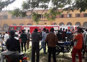 Lualaba : L’incendie du lycée Mwanga de Kolwezi fait plusieurs blessés