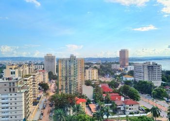 Kinshasa: Gentiny Ngobila suspend le bourgmestre de la commune de la Gombe