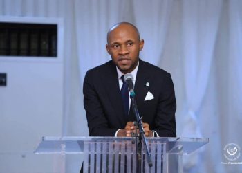 Loi Tshiani : Patrick Muyaya envoie un message fort à Fridolin Ambongo