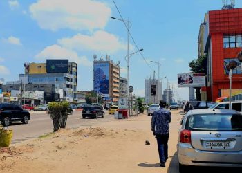 Kinshasa : L’Hôtel de ville exige une couleur commune pour les établissements et maisons érigées le long des artères principales
