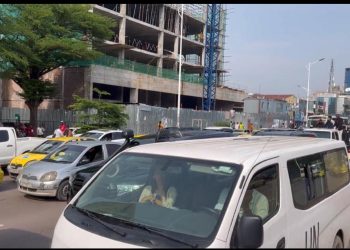 URGENT : les leaders de l’opposition sont arrivés sur le boulevard du 30 Juin !