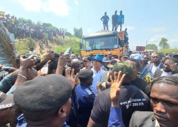 Kongo-Central : le gouverneur de province a éteint son téléphone, Probable affrontements entre les partisans de Katumbi et la police à Kasangulu !