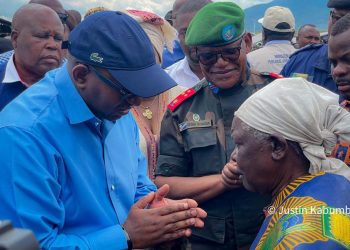 Retour de la paix dans l’Est : le premier ministre rassure les déplacés du site de Bushagara !