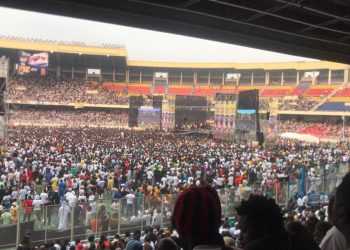 Plus de 80.000 personnes auraient répondu présent au concert de Ferre Gola au Stade des Martyrs !