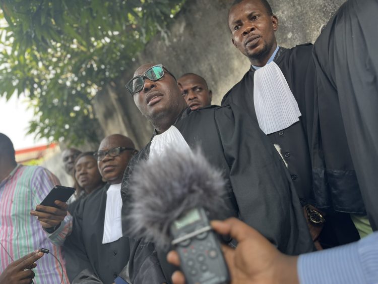 Arrestation Salomon Kalonda : la DEMIAP empêche les avocats de rencontrer leur client !