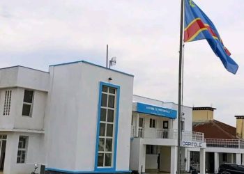 Kasaï Central: Le VPM Peter KAZADI convoque le bureau de l’Assemblée provinciale à Kinshasa