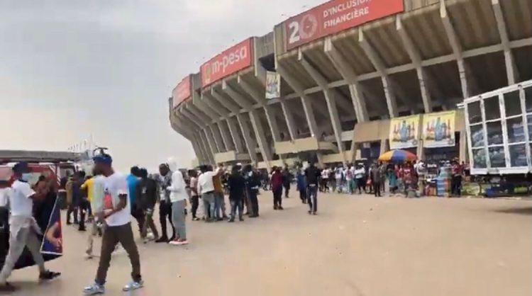 RDC: Un journaliste se serait fait voler son portable lors du concert de Ferré Gola !