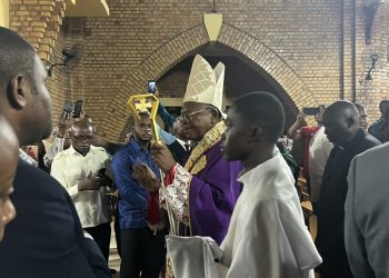 RDC | « Qu’est-ce que j’ai retenu de l’homélie du cardinal Ambongo à l’occasion de la messe en mémoire de Chérubin Okende dont le corps ensanglanté et sans vie a été retrouvé le 13 juillet dans sa voiture » ? ( Tribune de Trésor Kibangula)