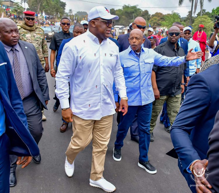 Kinshasa | Félix Tshisekedi a inauguré la route Kimwenza !