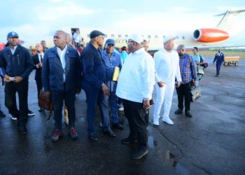RDC | Le premier ministre Sama Lukonde en visite de travail dans le Haut-Uele et le Bas-Uele accompagné de plusieurs membres du gouvernement dont le ministre d’État Guy Loando !