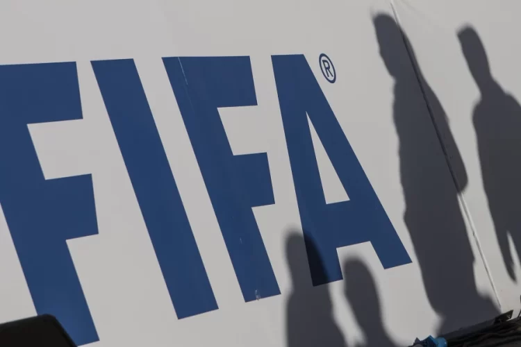 FOOT | Un coach congolais suspendu à 20 ans par la FIFA pour abus sexuel sur mineurs !