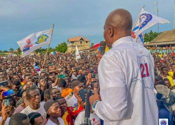 Campagne électorale | Martin Fayulu sensibilise la population de BAGATA sur la surveillance et la vigilance électorale !