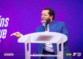 RDC | le pasteur Marcelo Tunasi s’en prend aux personnes qui pratiquent des relations intimes avant le mariage !