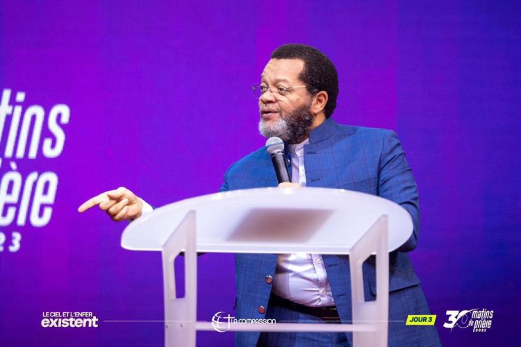 RDC | le pasteur Marcelo Tunasi s’en prend aux personnes qui pratiquent des relations intimes avant le mariage !