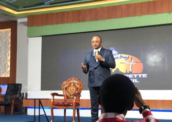 RDC | l’Évêque Général Dodo Kamba a condamné l’attitude d’Albert Kankienza vis-à-vis du président de l’assemblée nationale !