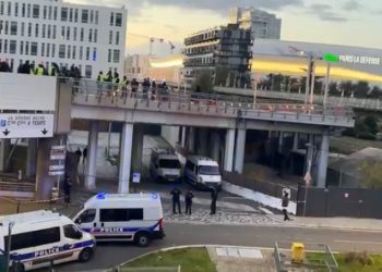 Concert FALLY IPUPA à La Défense U-Arena : ouverture des portes, le public accède au lieu de l’événement !
