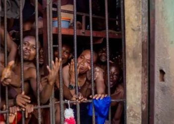 RDC | Au moins 53 prisonniers de la prison centrale de Makala (Kinshasa) ont été transférés, jeudi 7 décembre, au camp de détention de Luzumu (Kongo-Central)