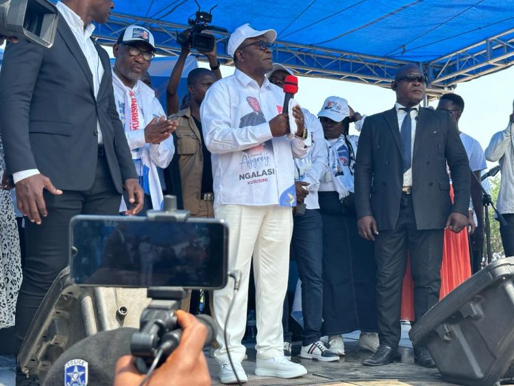 Campagne électorale | En meeting ce mercredi, le pasteur Ngalasi affirme qu’il sera élu Président de la République !