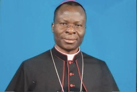 Campagne électorale | l’Evêque d’inongo tire sur le régime Tshisekedi !