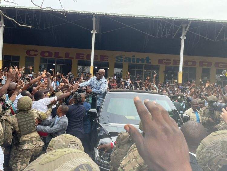ÉLECTIONS 2023 | Ayant obtenu sa carte électeur à MBANDAKA, Felix Tshisekedi vote ce mercredi 20 Décembre à Kinshasa !