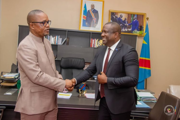 RDC – SÉCURITÉ | Christophe Nangaa gouverneur de Haut-Uele et frère de Corneille NANGAA convoqué à Kinshasa !