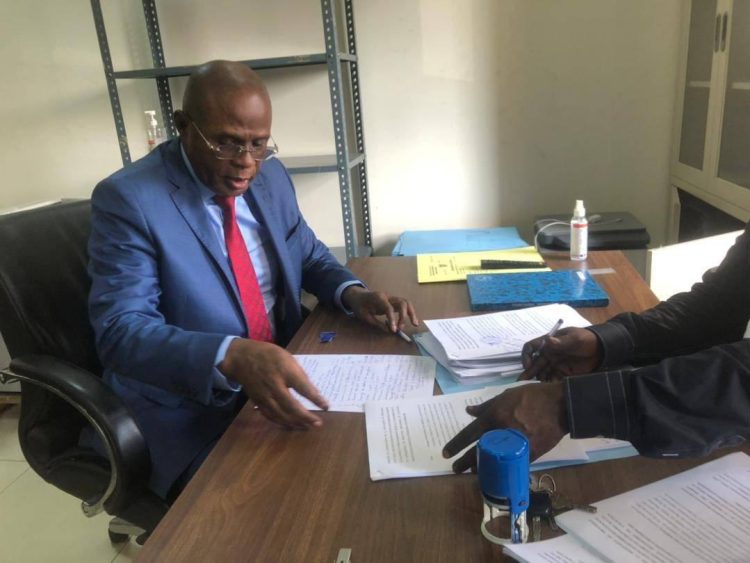Élections 2023 | Le candidat président Théodore Ngoy vient de saisir la cour constitutionnelle pour obtenir l’annulation des élections !