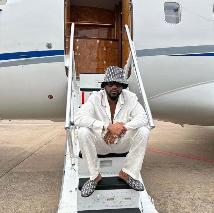 MUSIQUE | « je n’ai pas de jet privé. Aucun en artiste africain le possède. Nous le louons tous » FALLY IPUPA