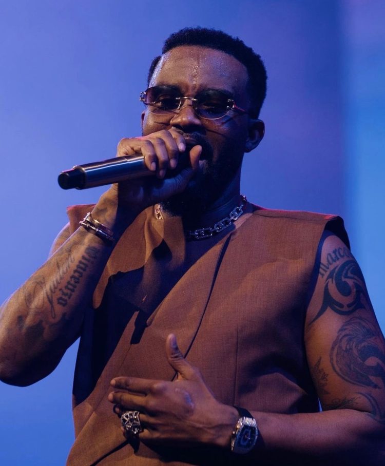 FALLY IPUPA s’exprime au sujet de ses concerts aux Arenas !