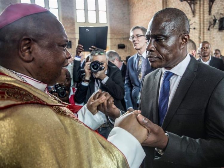 Ouverture des poursuites judiciaires contre le cardinal Ambongo | Martin Fayulu prend La Défense de l’archevêque métropolitain de Kinshasa et demande aux congolais de se tenir « prêts » à faire échec à l’action du procureur !