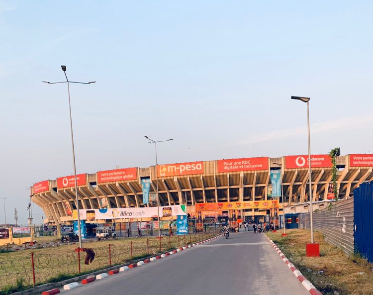 Moïse Mbiye au Stade des Martyrs | installation matériel / Ouverture des portes 10H