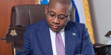 Gouvernement SUMINWA: Guy Loando reconduit à l’Aménagement du Territoire !