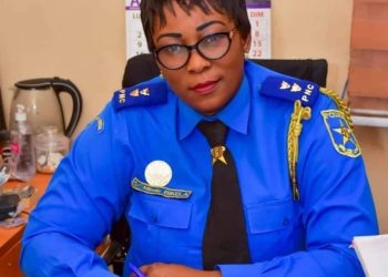 Kinshasa | Nommée Ministre provincial de l’intérieur , le colonel Mimi Bikela convoquée par sa hiérarchie et s’expose aux sanctions et poursuites judiciaires !