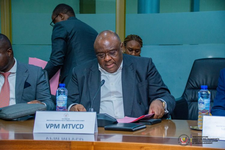 Aviation | Jean-Pierre Bemba annonce la relance du projet de création de la nouvelle compagnie aérienne « AIR CONGO » dont le vol inaugural est prévu au mois de décembre !