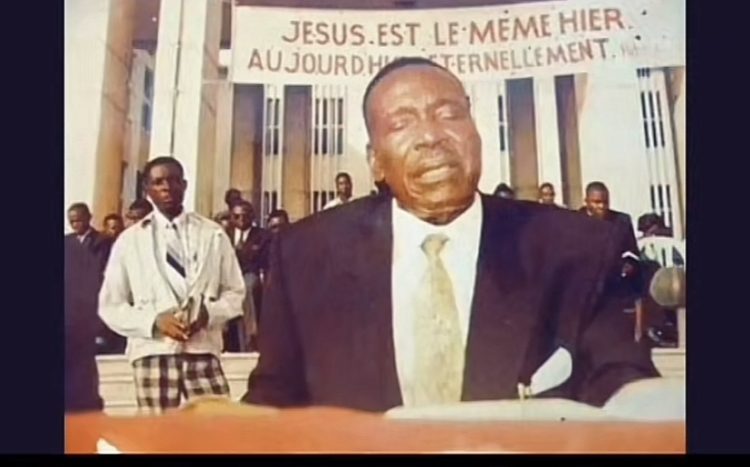Église | Tout savoir sur la vie de l’Apotre Alexandre AIDINI Abala !
