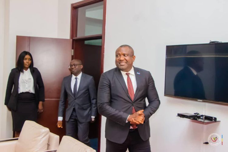 RDC : Jean-Claude Katende dénonce la détention illégale de Georgette Aroya Mukobe, épouse du frère de Corneille Nangaa, à l’ANR !